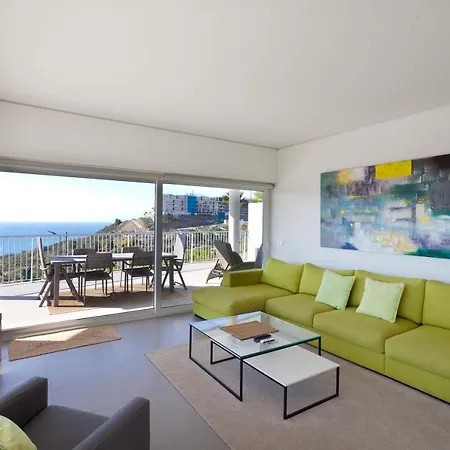 El Higueron. South Beach 4. 3 Bedrooms, Sea Views, Terrace And Pool Бенальмадена